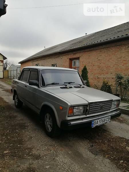 ВАЗ 2107 основные характеристики отзывы владельцев цены на новые и подержанные автомобили 2021