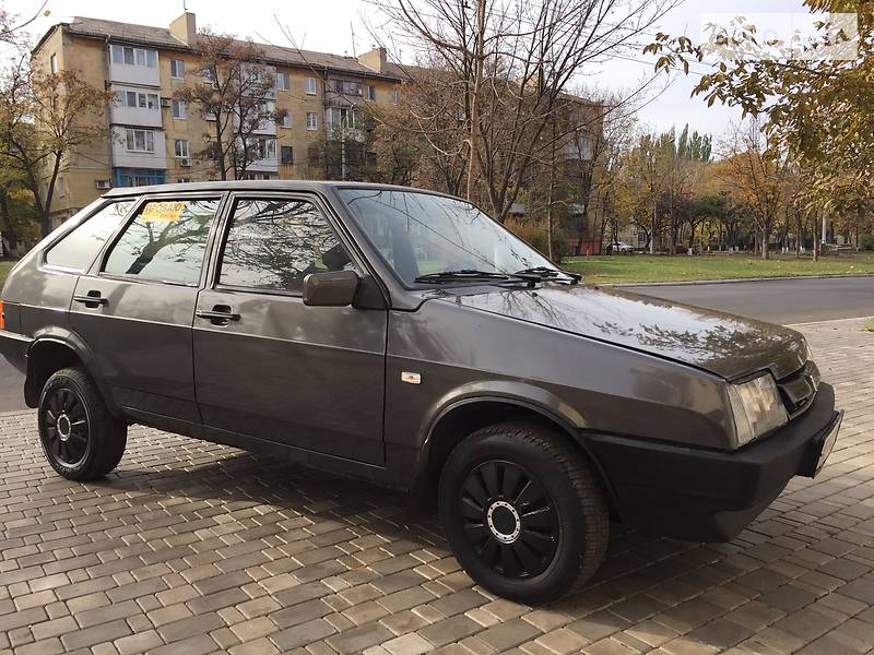 ВАЗ 2109 2002