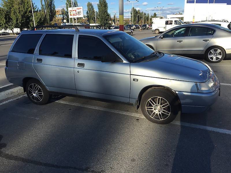 Lada (ВАЗ) 2111 2007 года