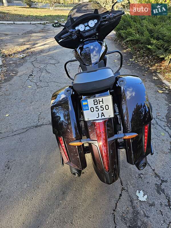 Victory Cross Country Tour