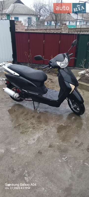 Скутер Viper Legend