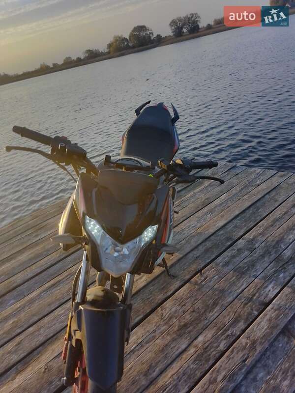 Мотоцикл Без обтікачів (Naked bike) Viper V 200