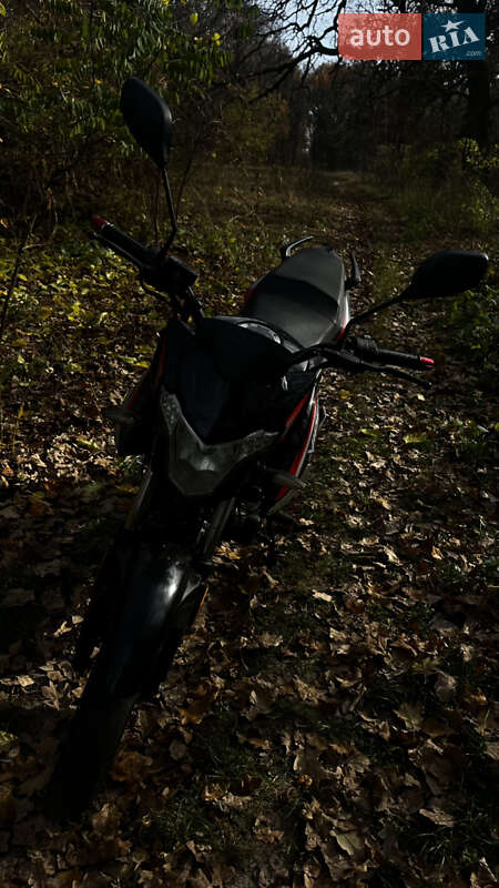 Мотоцикл Спорт-туризм Viper ZS 200A-3