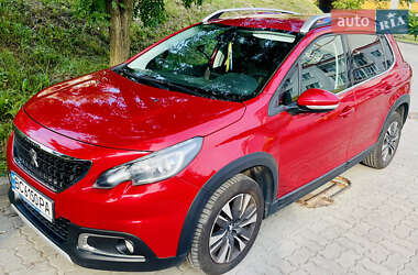 Характеристики Peugeot 2008 Позашляховик / Кросовер