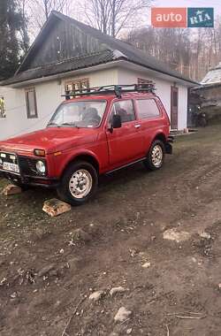 Характеристики ВАЗ 2121 Нива Позашляховик / Кросовер