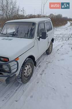 Характеристики ВАЗ 21213 Niva Внедорожник / Кроссовер