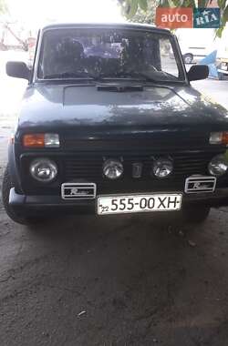 Характеристики ВАЗ 21213 Niva Внедорожник / Кроссовер