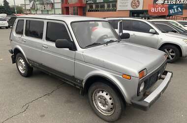 Характеристики ВАЗ 2131 Нива Внедорожник / Кроссовер
