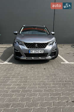 Характеристики Peugeot 5008 Позашляховик / Кросовер