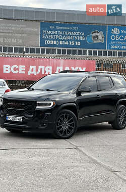Характеристики GMC Acadia Внедорожник / Кроссовер