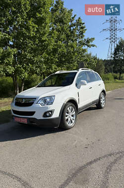 Характеристики Opel Antara Позашляховик / Кросовер