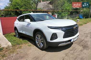 Характеристики Chevrolet Blazer Внедорожник / Кроссовер