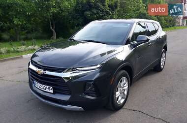 Характеристики Chevrolet Blazer Внедорожник / Кроссовер