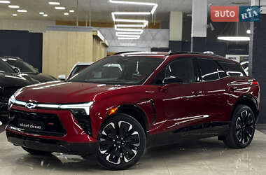 Характеристики Chevrolet Blazer Позашляховик / Кросовер