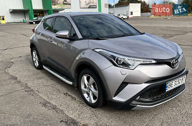 Ціни Toyota C-HR Позашляховик / Кросовер