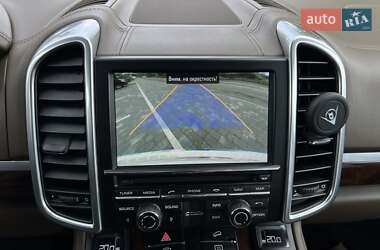 Характеристики Porsche Cayenne Внедорожник / Кроссовер