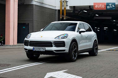 Характеристики Porsche Cayenne Позашляховик / Кросовер