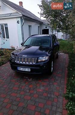 Характеристики Jeep Compass Внедорожник / Кроссовер