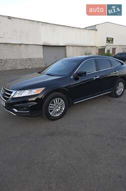 Характеристики Honda Crosstour Позашляховик / Кросовер