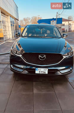 Характеристики Mazda CX-5 Внедорожник / Кроссовер