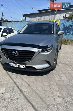 Характеристики Mazda CX-9 Позашляховик / Кросовер