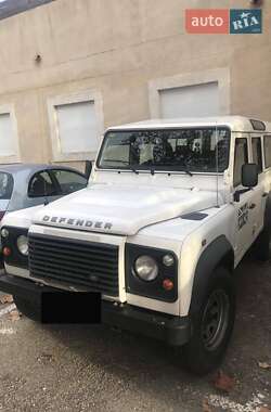 Характеристики Land Rover Defender Позашляховик / Кросовер