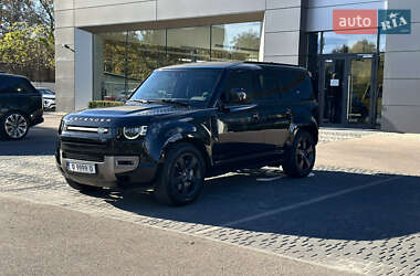 Характеристики Land Rover Defender Внедорожник / Кроссовер