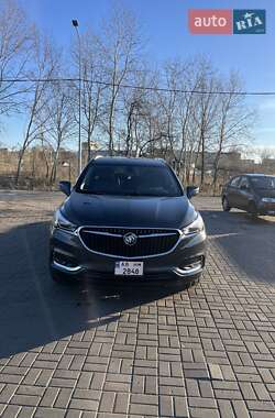 Характеристики Buick Enclave Позашляховик / Кросовер