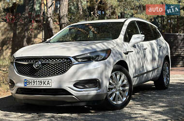 Характеристики Buick Enclave Внедорожник / Кроссовер