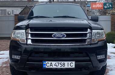 Характеристики Ford Expedition Позашляховик / Кросовер