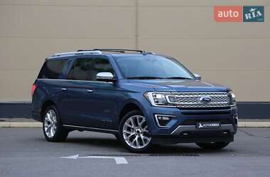 Характеристики Ford Expedition Позашляховик / Кросовер