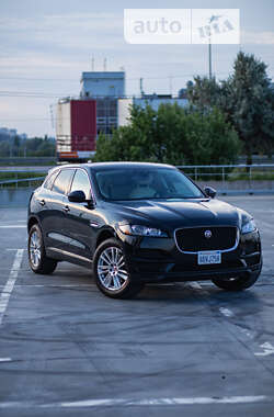 Ціни Jaguar F-Pace Позашляховик / Кросовер