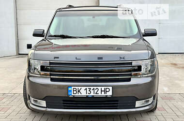 Характеристики Ford Flex Внедорожник / Кроссовер