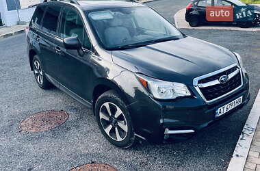 Характеристики Subaru Forester Внедорожник / Кроссовер