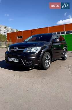 Характеристики Fiat Freemont Позашляховик / Кросовер