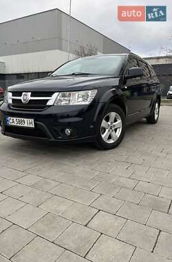 Характеристики Fiat Freemont Позашляховик / Кросовер