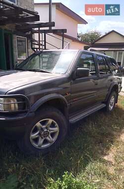 Характеристики Opel Frontera Позашляховик / Кросовер