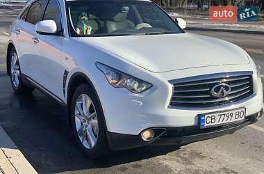 Характеристики Infiniti FX 30 Внедорожник / Кроссовер