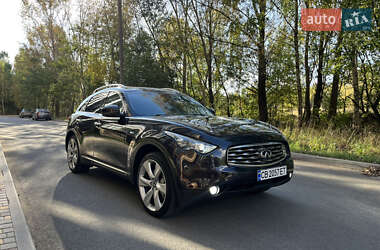 Характеристики Infiniti FX 37 Внедорожник / Кроссовер