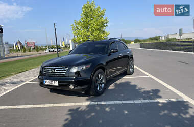 Характеристики Infiniti FX 45 Внедорожник / Кроссовер