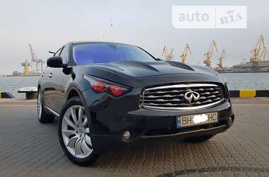 Характеристики Infiniti FX 50 Внедорожник / Кроссовер