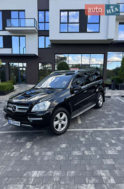 Характеристики Mercedes-Benz GL-Class Внедорожник / Кроссовер