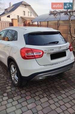 Характеристики Mercedes-Benz GLA-Class Внедорожник / Кроссовер