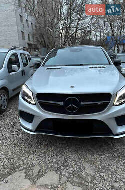 Характеристики Mercedes-Benz GLE-Class Внедорожник / Кроссовер