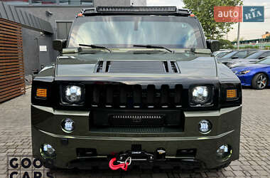Характеристики Hummer H2 Позашляховик / Кросовер