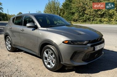 Ціни Dodge Hornet Позашляховик / Кросовер