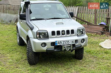 Характеристики Suzuki Jimny Позашляховик / Кросовер