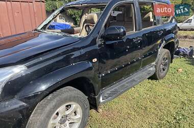 Характеристики Toyota Land Cruiser Prado Позашляховик / Кросовер