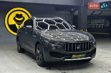 Ціни Maserati Levante Позашляховик / Кросовер