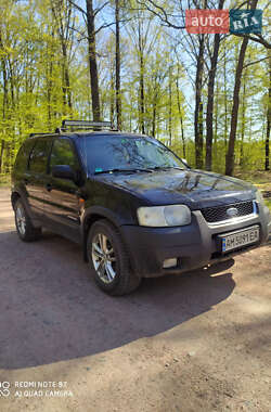 Характеристики Ford Maverick Позашляховик / Кросовер